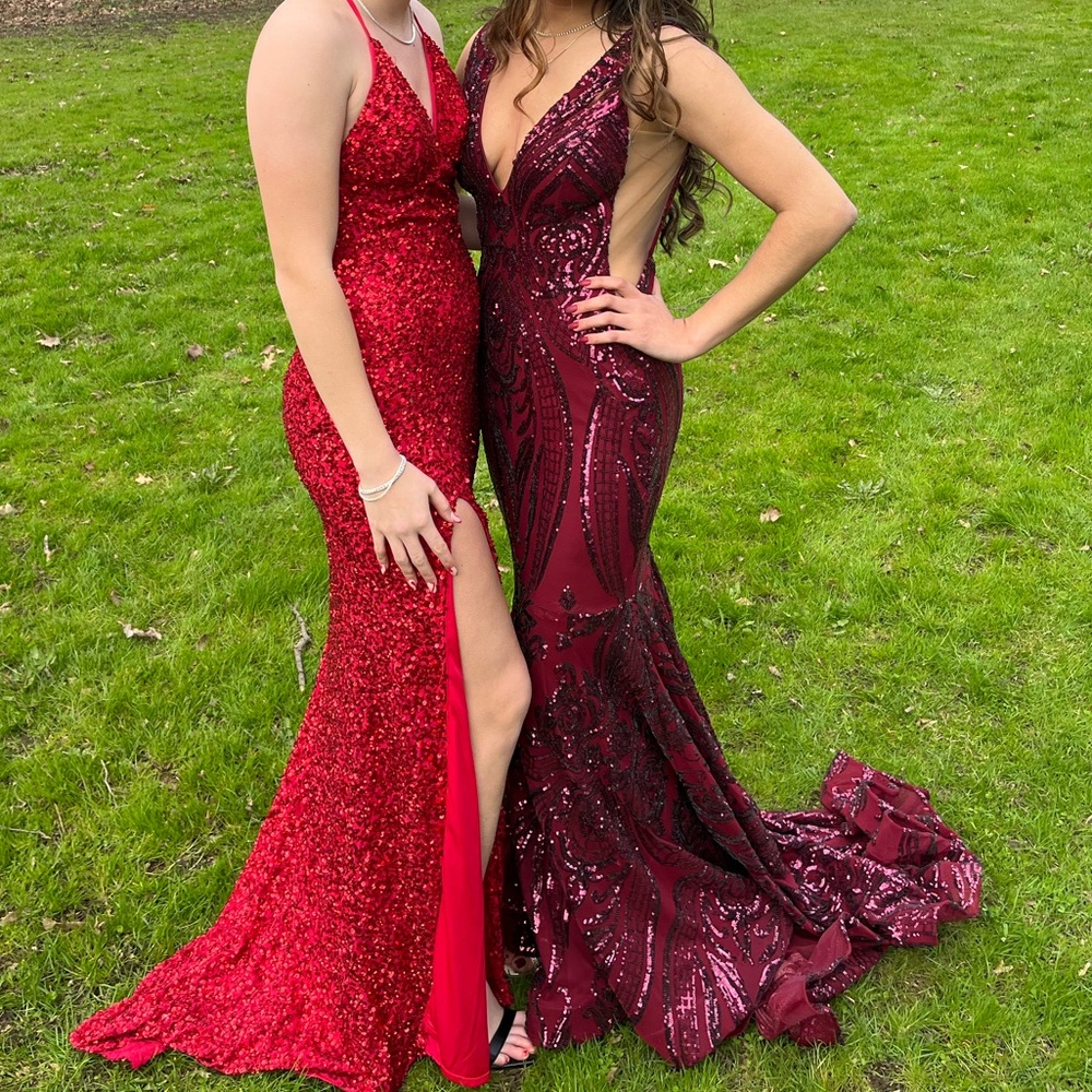 Jovani 3186 Merlot size 6 Low V Neck Embellished Bodycon Sequin Prom Dress Red